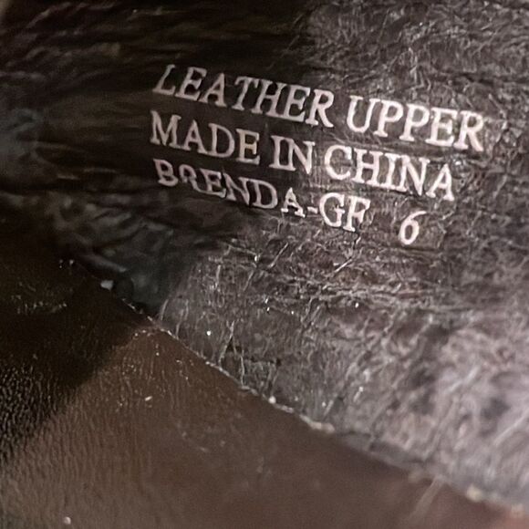 Yellow Box Cowhide Giraffe Wedge Sandals Size 6 - Picture 4 of 10